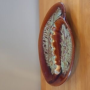 VINTAGE MID CENTURY MODERN Atomic Drip Glaze Pottery Ashtray, Made in America